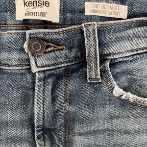 Kensie Jeans 4/27 Vintage Luxe Ultimate High Rise Skinny